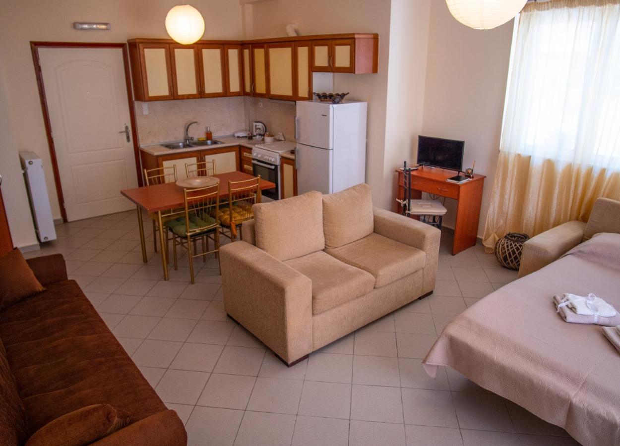 Helen - The Spartan Home 外观 照片